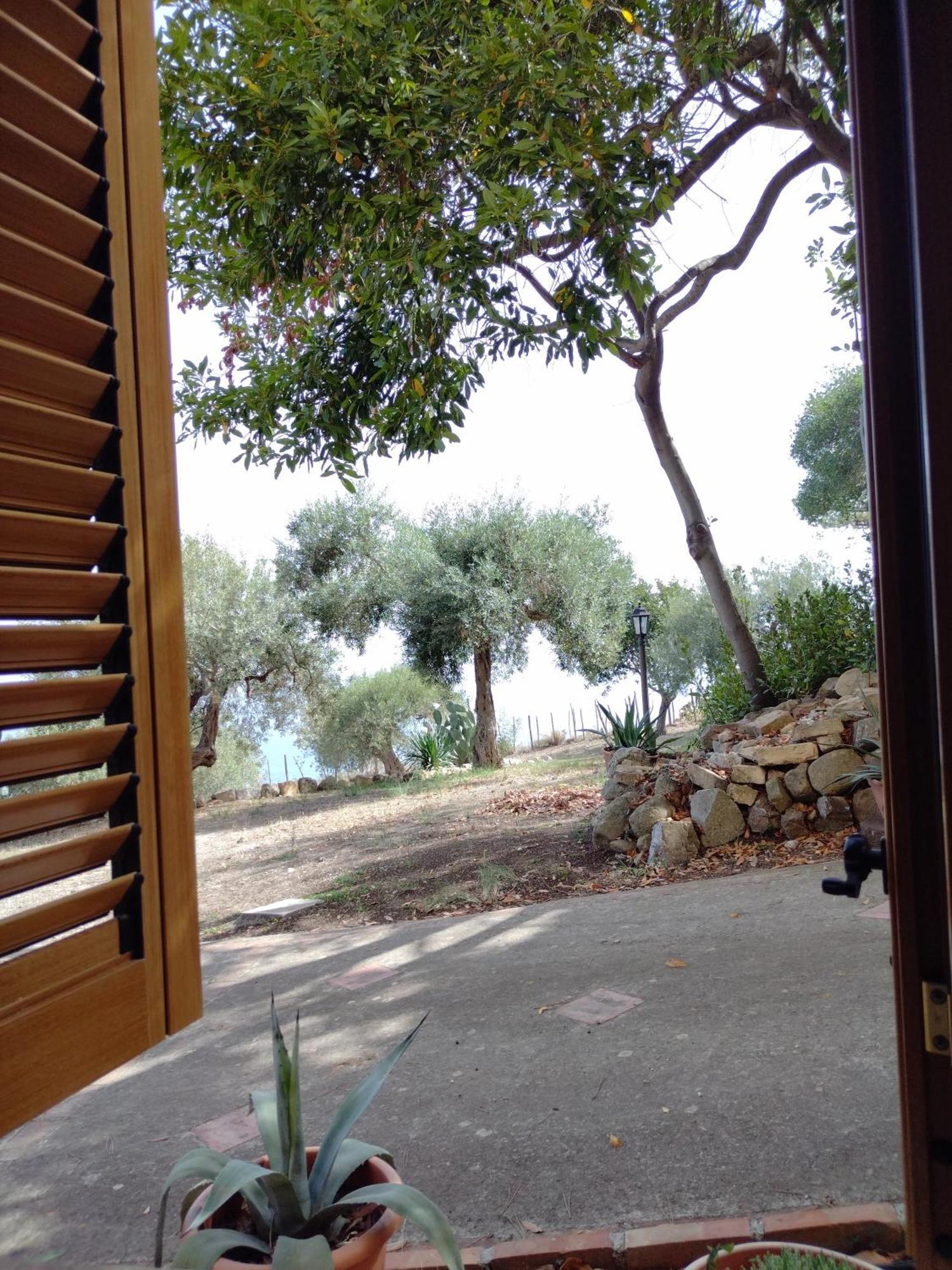 A Casa Di Peppino Villa Greco Тиндари Экстерьер фото
